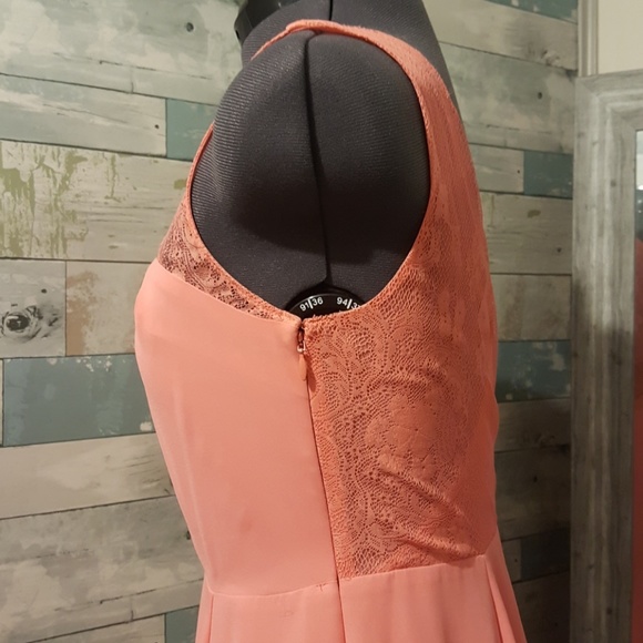 Coral Dress - Picture 3 of 4